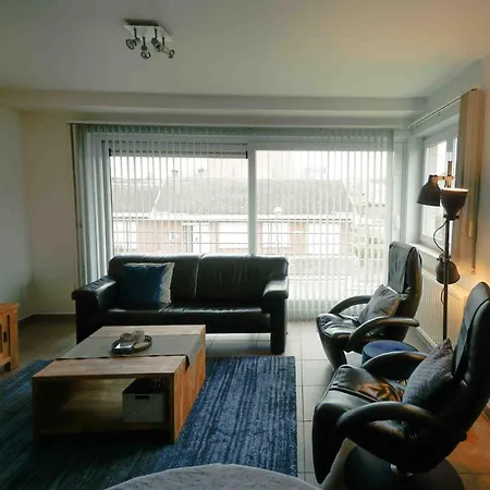 Den Oever Apartment *