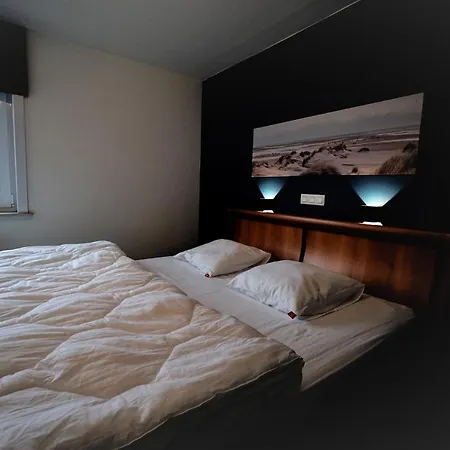 Den Oever Appartement *